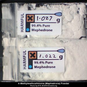 3 MMC (Mephedrone) Powder
